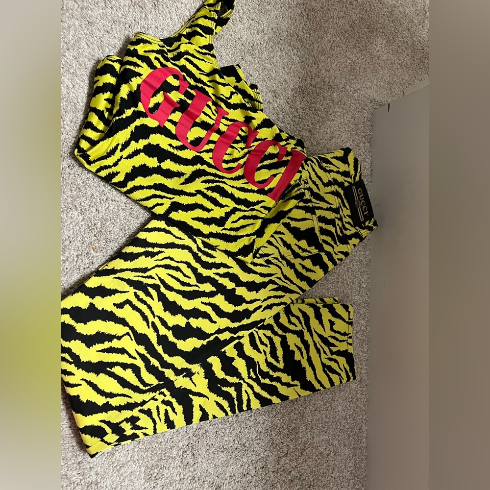 Gucci set
